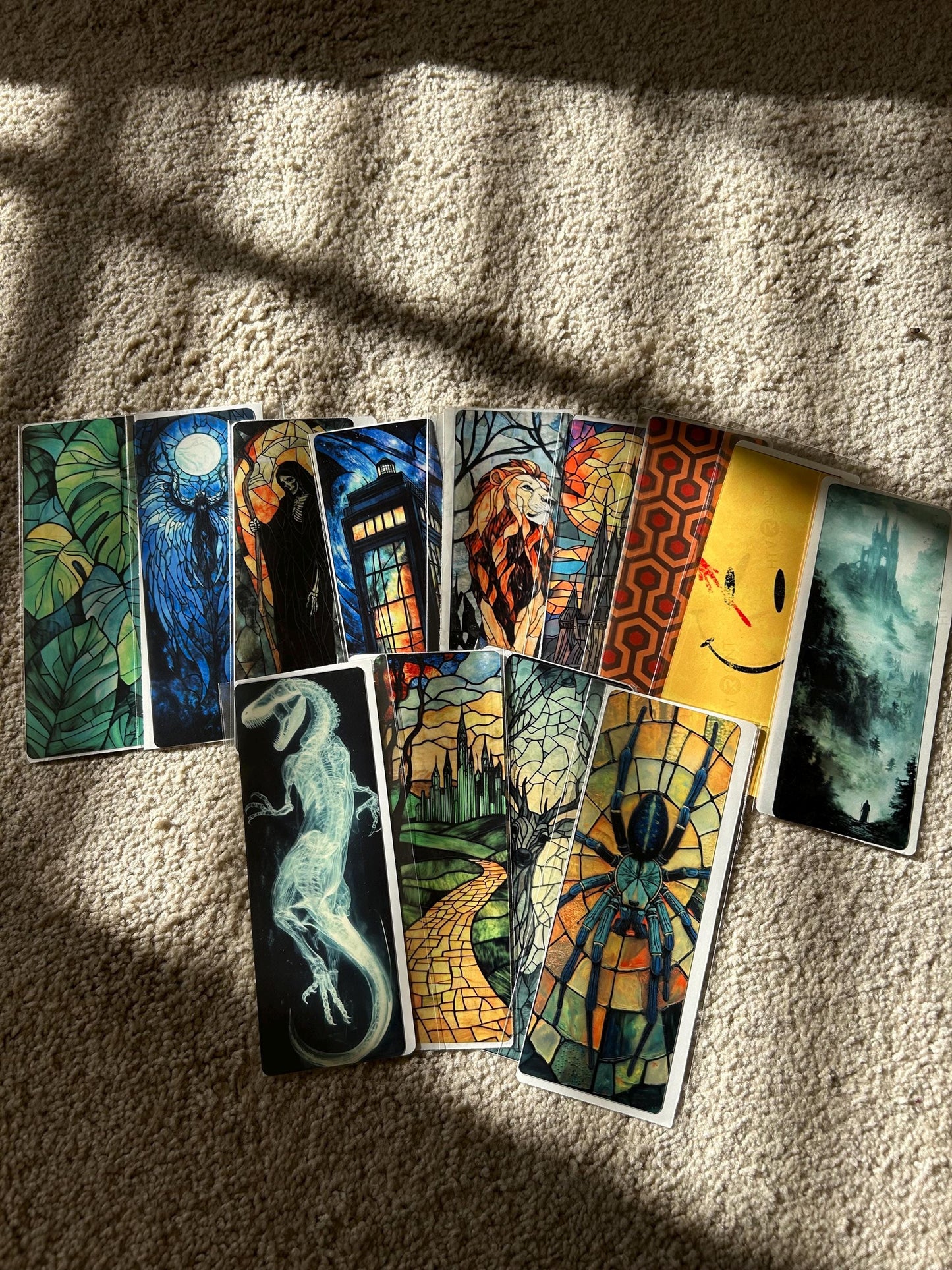 Jesus on the Cross Bookmark – Handmade Christian Bookmark, Religious Symbol Bookmark, Spiritual Gift for Believers, Faith and Prayer